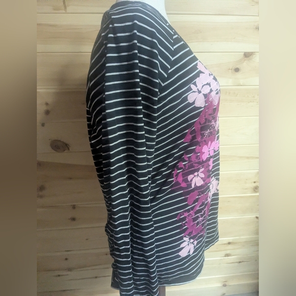 JMS By Hanes 3X Striped Floral Top - Picture 7 of 7